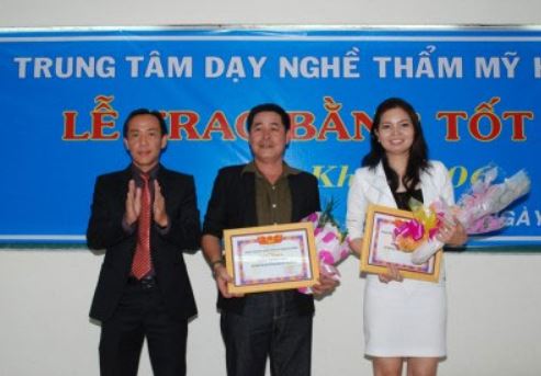 Tản mạn Vứt xác phi tang: Giọt nước làm tràn ly