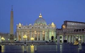 Tùy bút Vatican vòng cong parabol